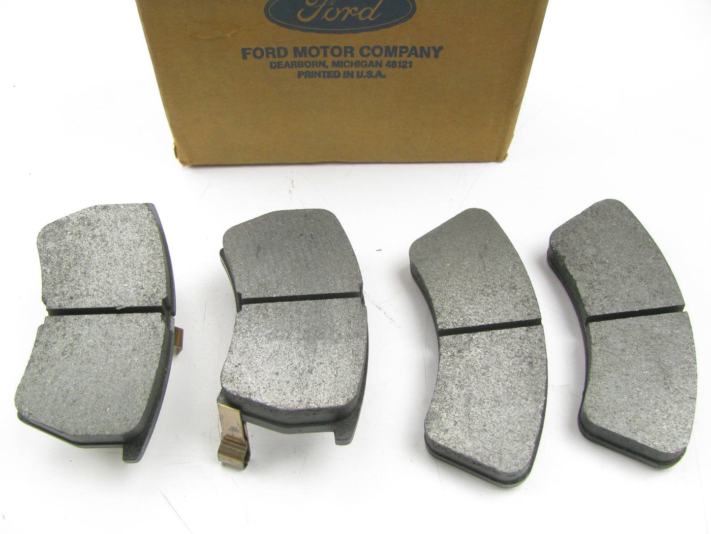 NEW GENUINE OEM Ford Front Brake Pads 88-89 Tracer, 87-89 Mazda 323 E8GY-2001-C