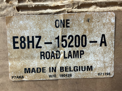 NEW - OEM Ford E8HZ-15200-A Road Lamp Assembly 1983-1990 LTL9000 LTL900