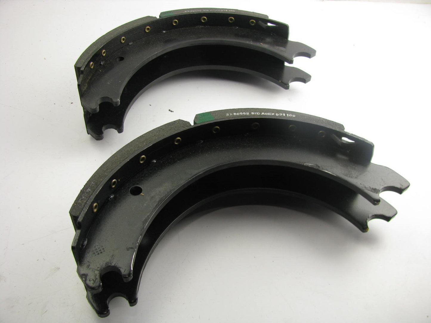 NEW GENUINE OEM Ford E8HZ-2001-A Brake Shoes - 1988 MEDIUM TRUCK