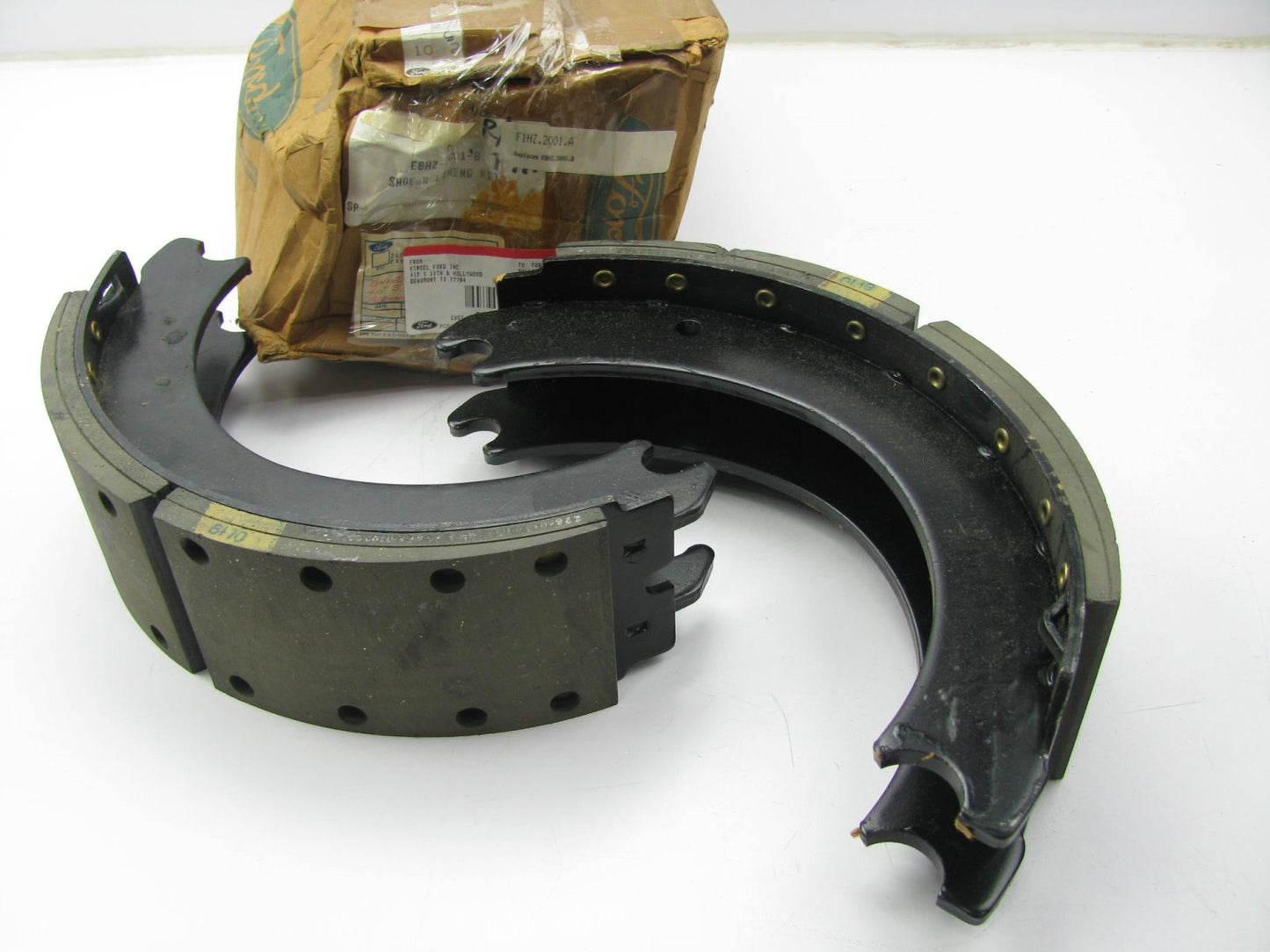NEW - OEM Ford E8HZ-2001-B Front Air Brake Shoe Lining Kit - Bendix Air 15'' X 4''