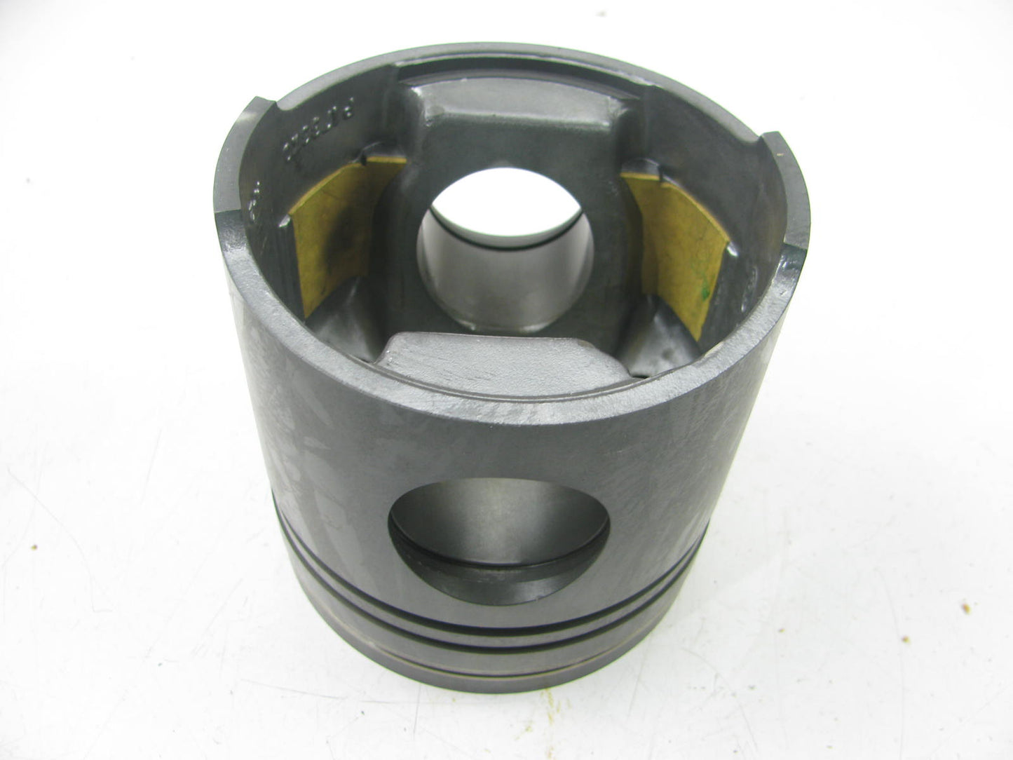 (6) NEW - OEM Ford E8HZ-6108-E Piston .040'' For 88-93 6.6L FTO Diesel 165HP CALI