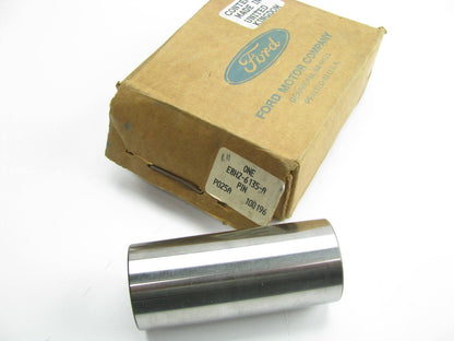 NEW - OEM Ford E8HZ-6135-A Engine Piston Pin 1989 6.6L FTO Diesel 165 170hp