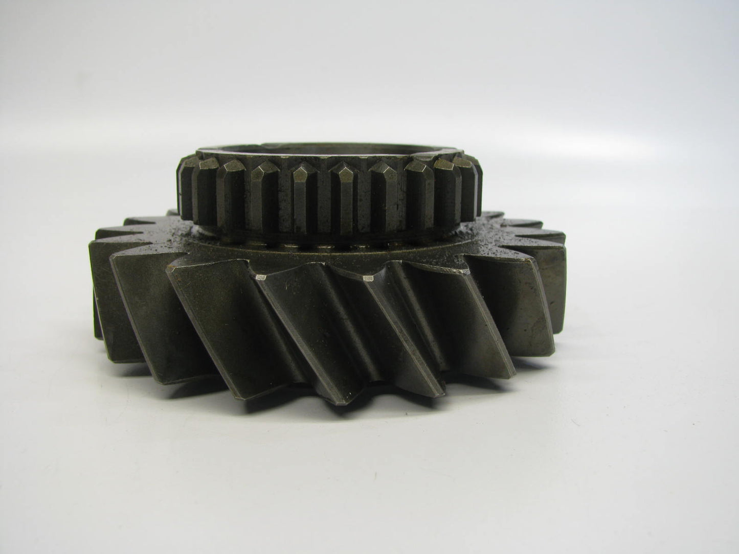 NEW - OEM Ford E8HZ-7158-B Manual Transmission 4th Gear - Eaton Fuller FS4005