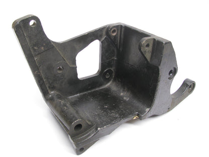 NEW - OEM Ford E8HZ-9B450-B Exhaust Air Supply Mounting Bracket 88-97 370 429-V8