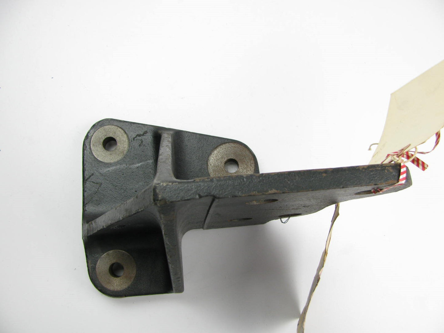 NOS 1988-92 Ford LA9000 LT9000 Front Bumper Left Drivers Side Mounting Bracket