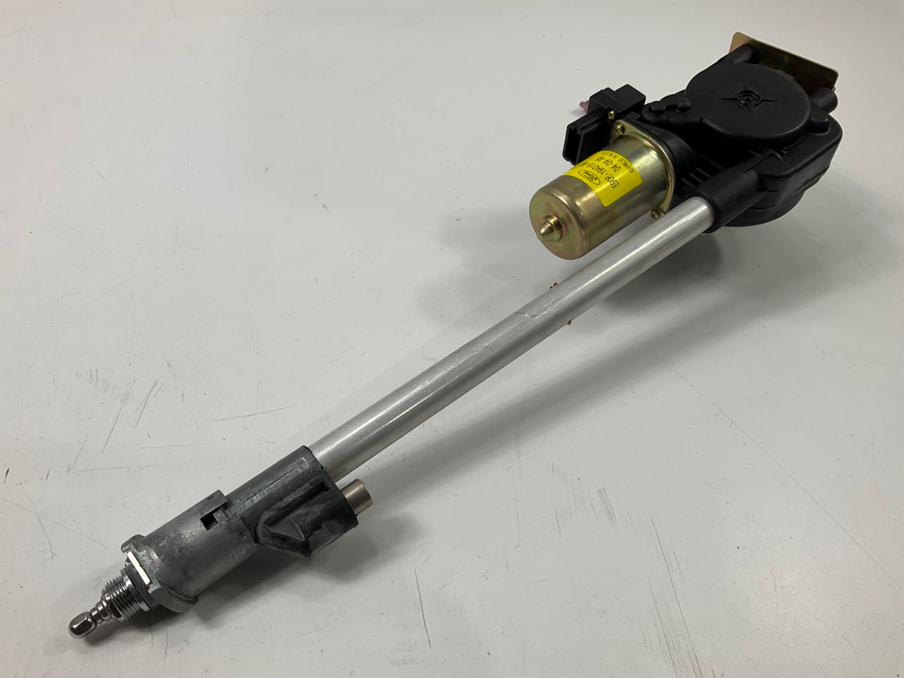 NEW - OEM Ford E8OY-18850-A  Power Antenna Assembly 1988-89 Lincoln Continental