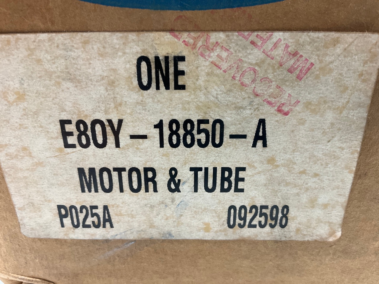 NEW - OEM Ford E8OY-18850-A  Power Antenna Assembly 1988-89 Lincoln Continental