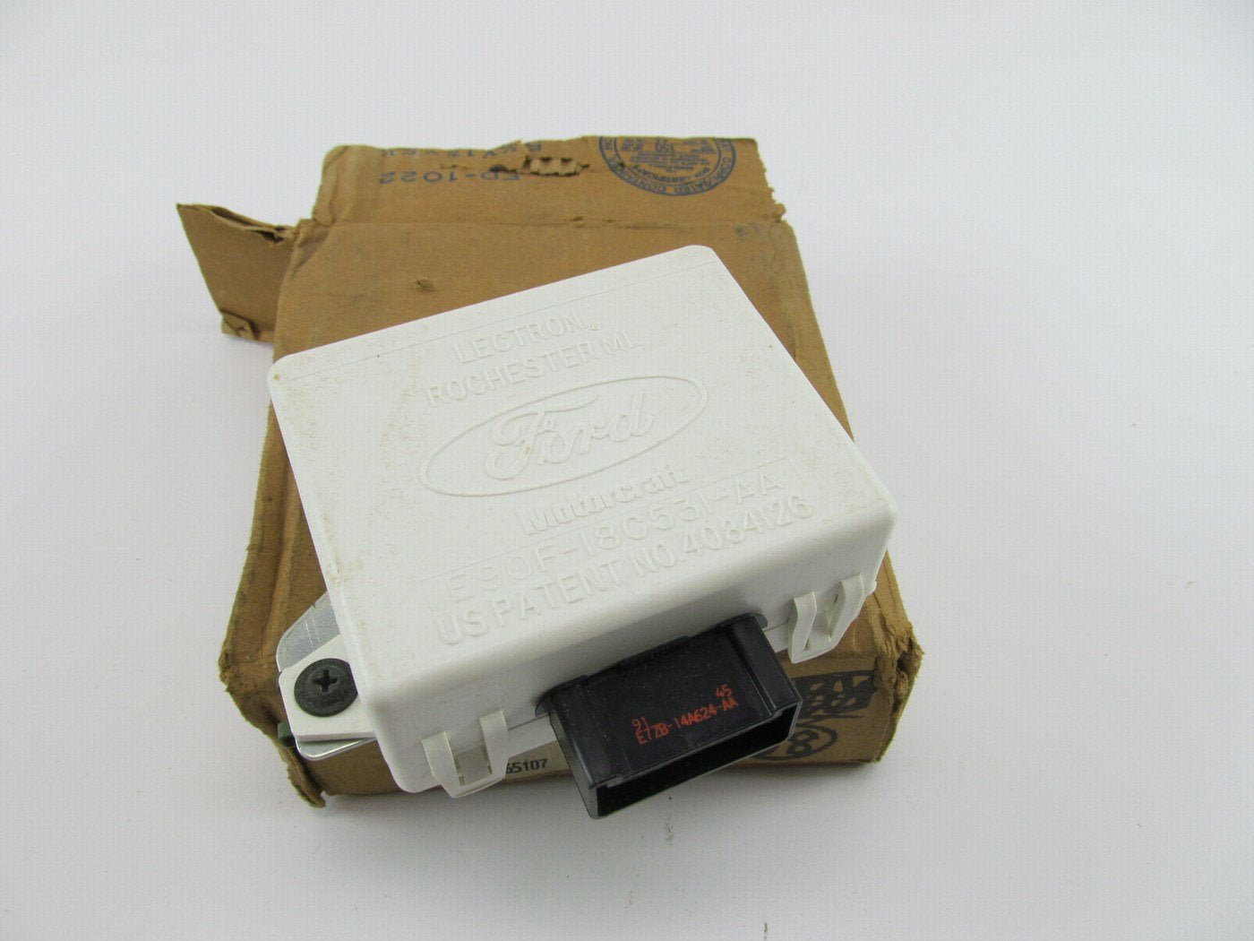 NEW GENUINE 1988-1990 Continental Heated Windshield Control Module E8OY-18C531-A