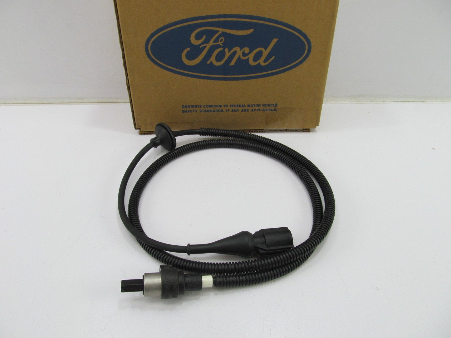 NEW GENUINE OEM Ford E8OY-2C190-B Rear Left ABS Wheel Speed Sensor  E80Y-2C190-B