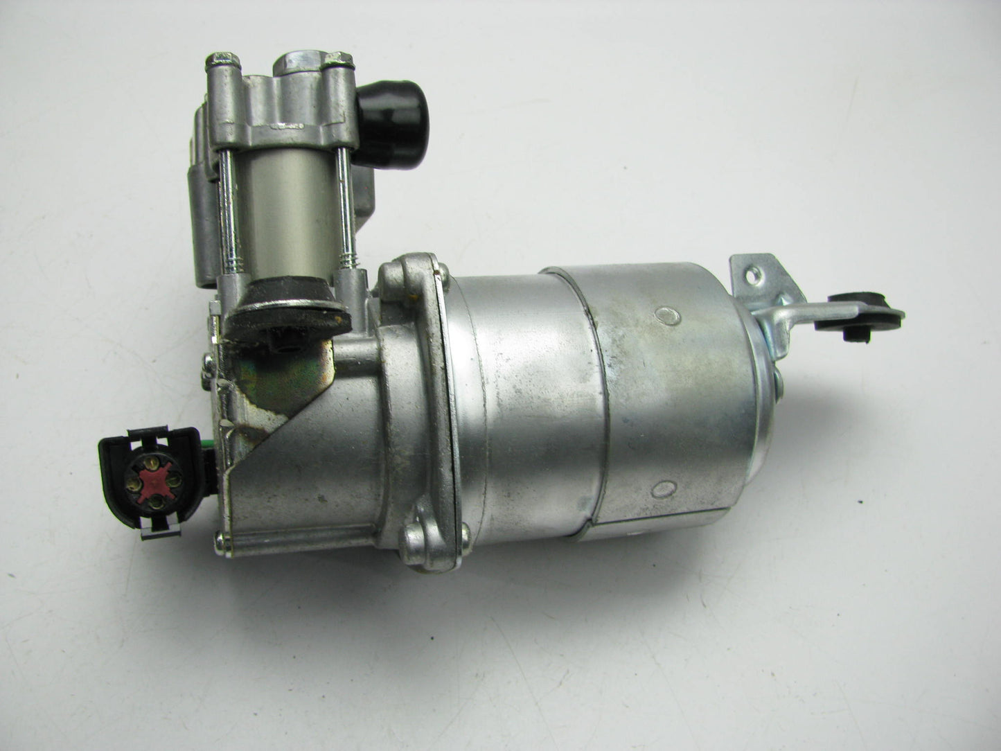 NOS OEM Ford E8OY-5319-A Air Suspension Compressor For 88-89 Lincoln Continental