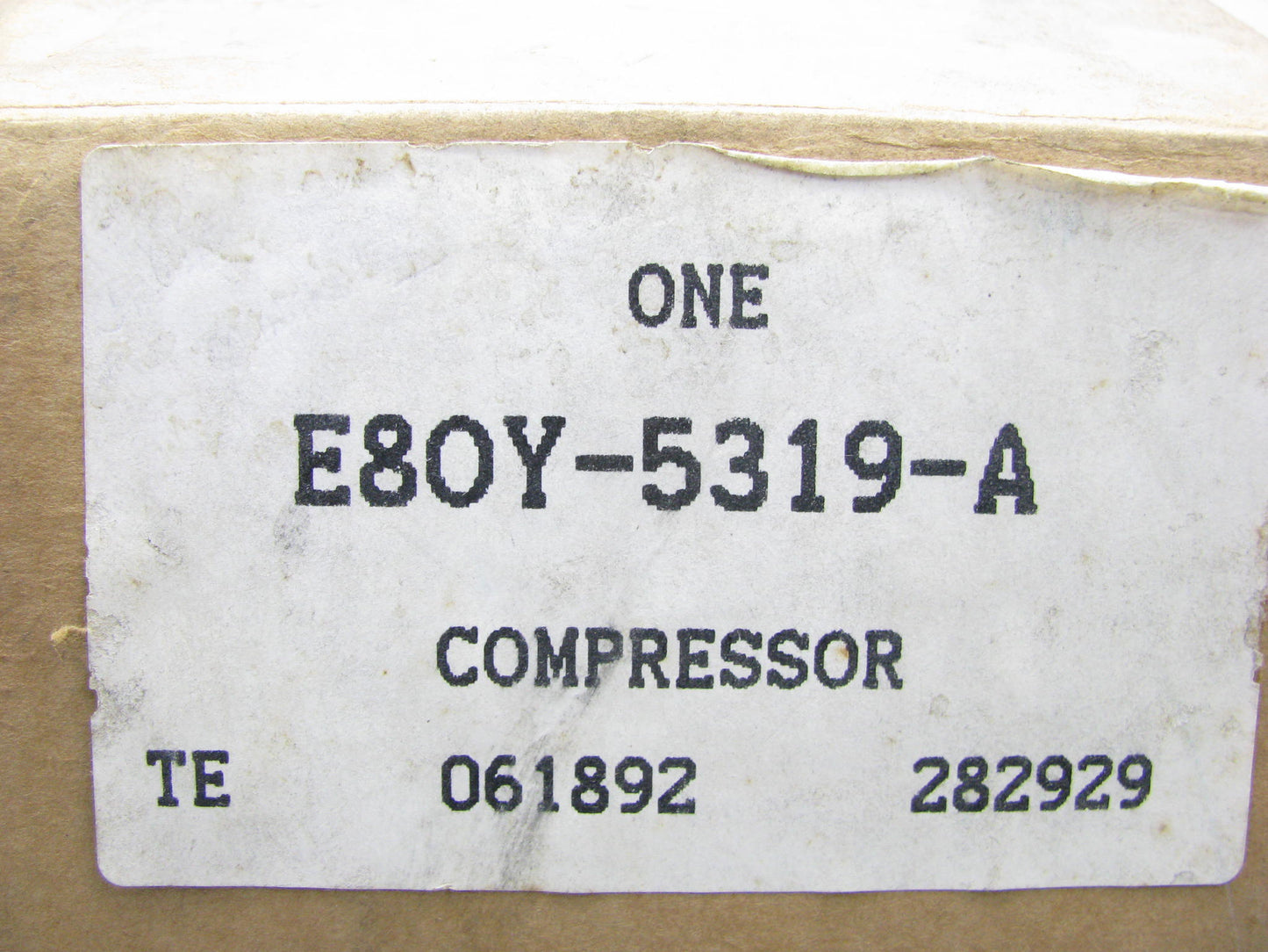 NOS OEM Ford E8OY-5319-A Air Suspension Compressor For 88-89 Lincoln Continental