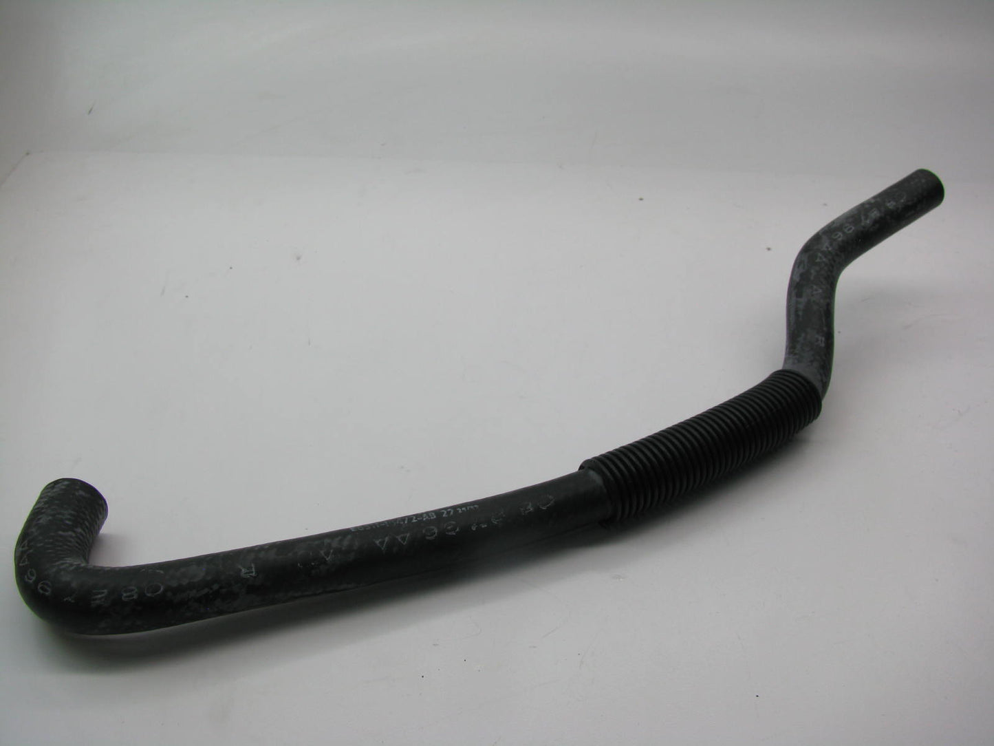 NEW - OEM Ford E8SZ-18472-A HVAC Molded Heater Outlet Hose 1988 Thunderbird 3.8L