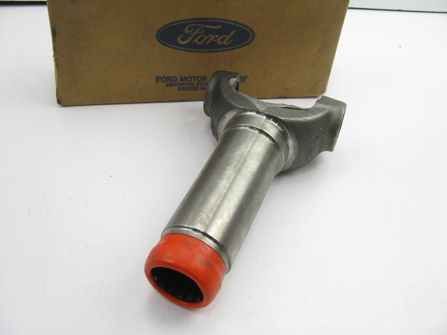 NEW - OEM Ford E8TZ-4841-A Front Axle Slip Yoke 91-01 Explorer 97-01 Mountaineer