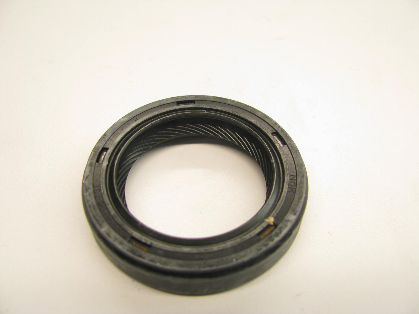 NEW - OEM Ford E8TZ-7052-B Manual Transmission Input Shaft Seal