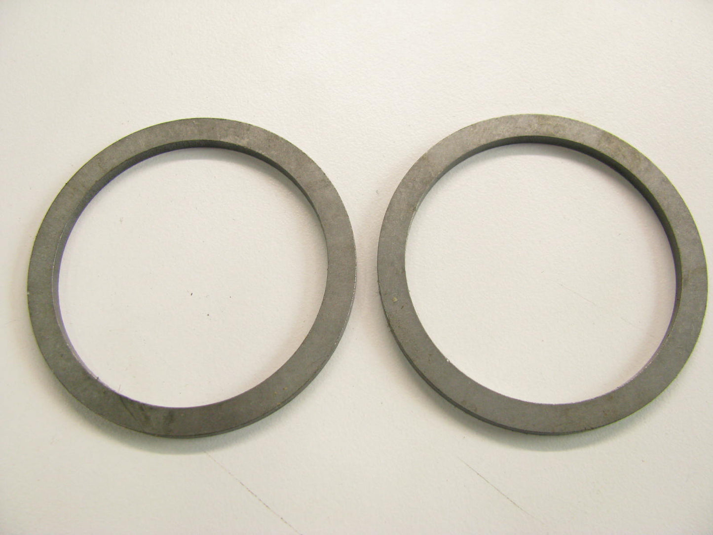 (2) Ford OEM E8TZ-7C434-C Manual Transmissions Input Shaft Bearing Spacer M5R1