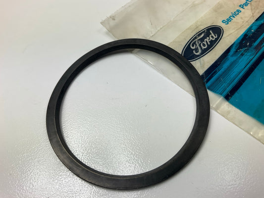 NEW - OEM Ford E8TZ-7D404-A High Reverse & Over-Drive Clutch Seal - A4LD