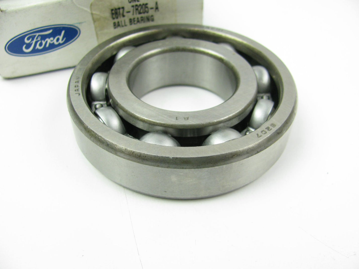 NEW GENUINE OEM Ford E8TZ-7R205-A Manual Transmission REAR Output Shaft Bearing