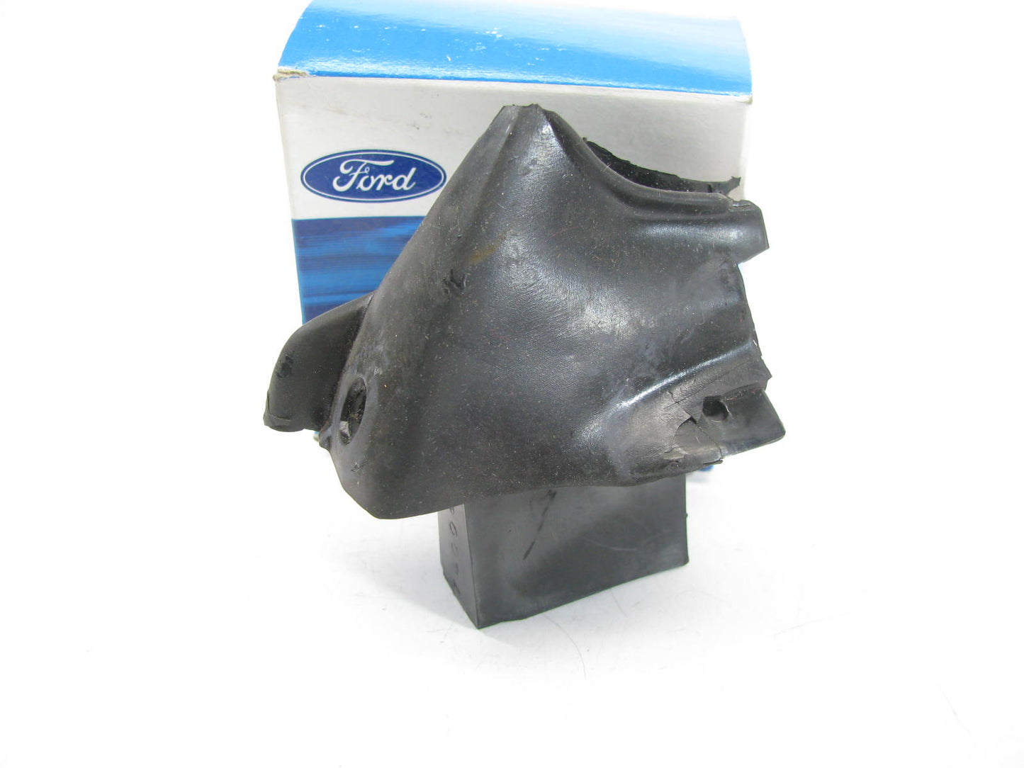 NEW - OEM Ford E8ZZ-6120564-A Front Right Door At Belt Seal 1987-93 Mustang Vert