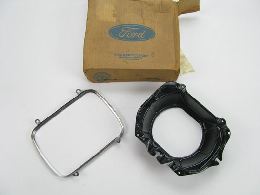 NOS - OEM E92Z-13008-B LEFT Head Lamp Light Bucket Bezel For 1989-92 Ford Probe