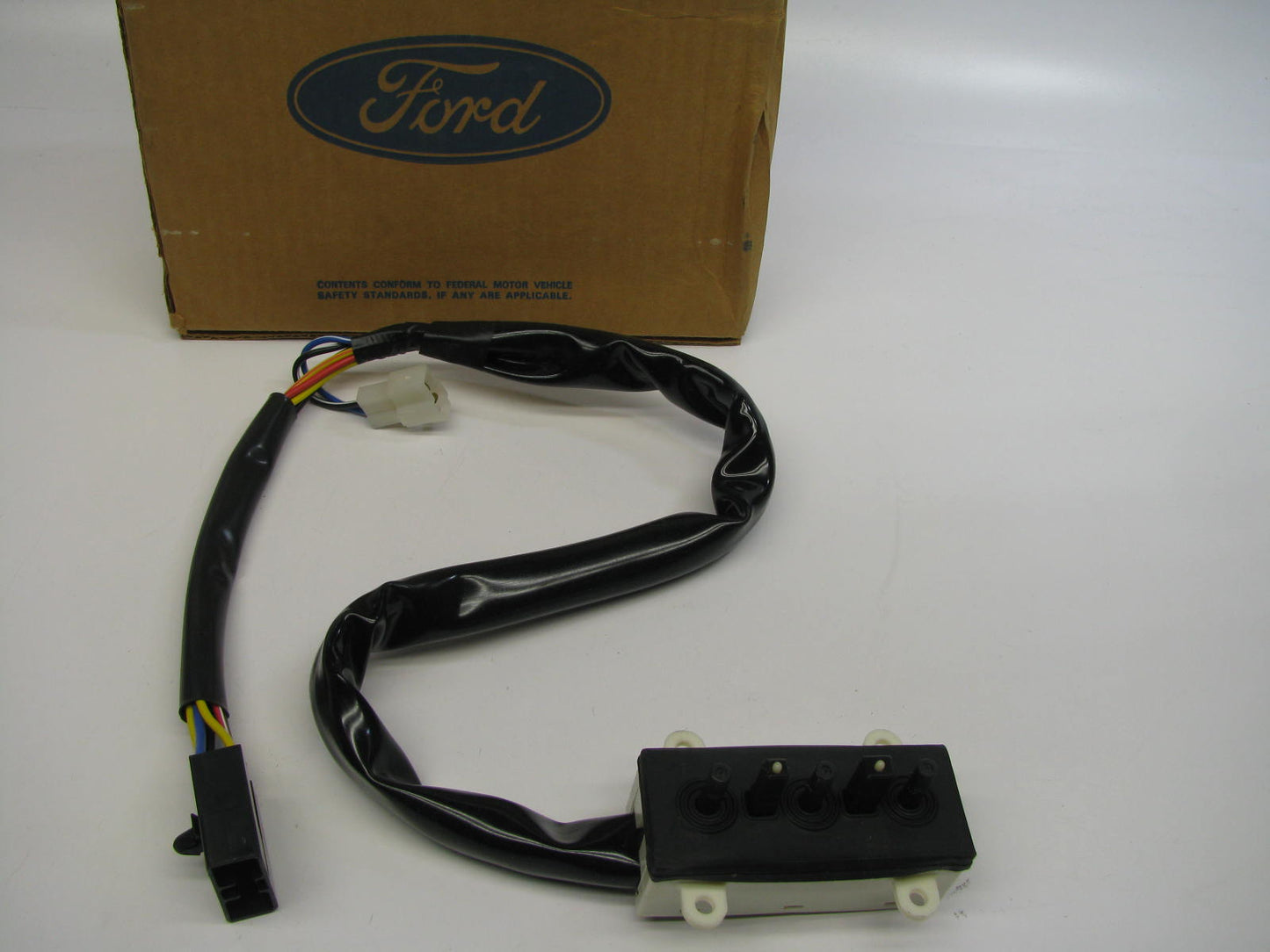 NEW - OEM Ford E92Z-14A701-A Power Seat Switch 1989-1995 Probe