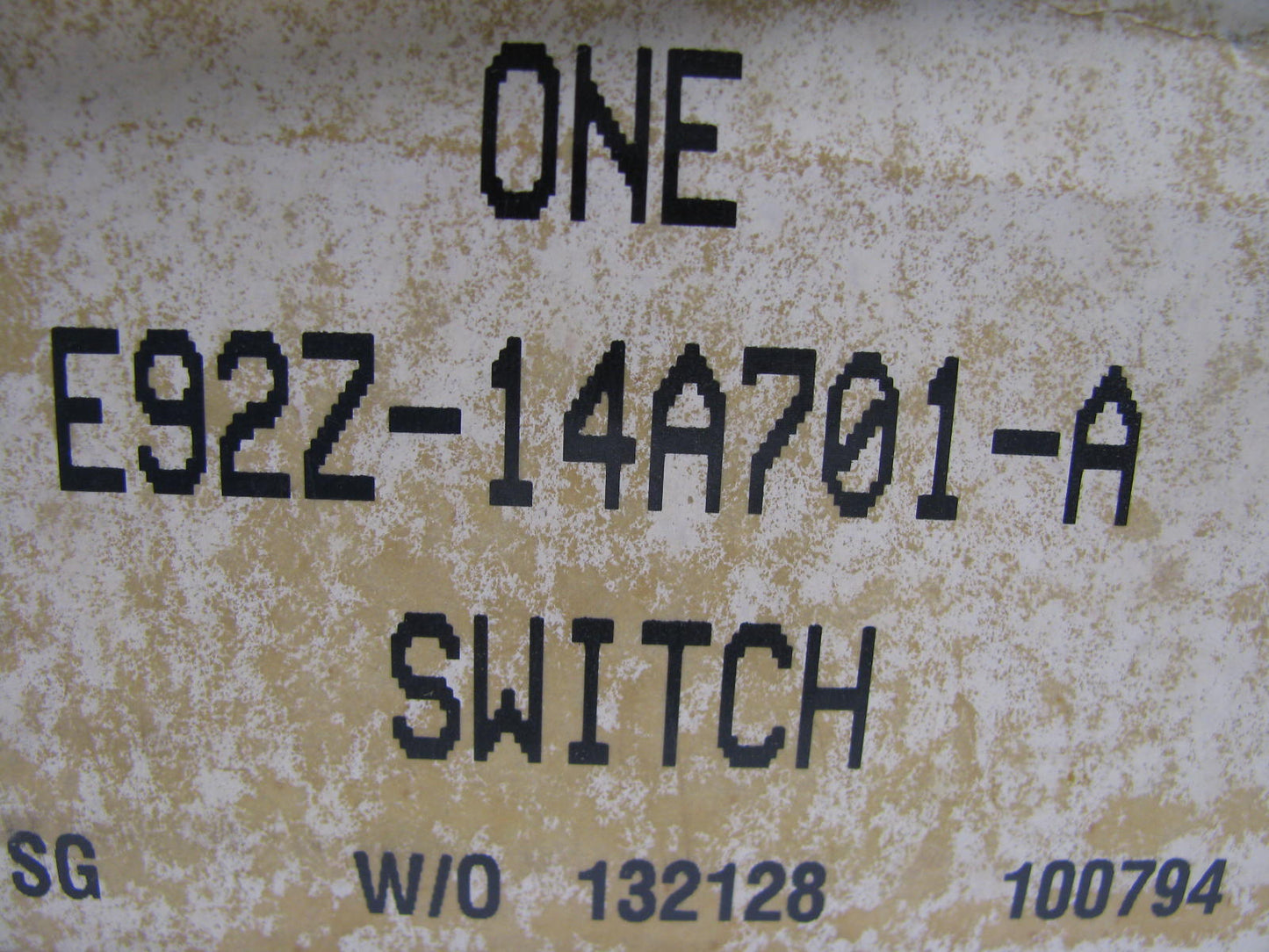 NEW - OEM Ford E92Z-14A701-A Power Seat Switch 1989-1995 Probe