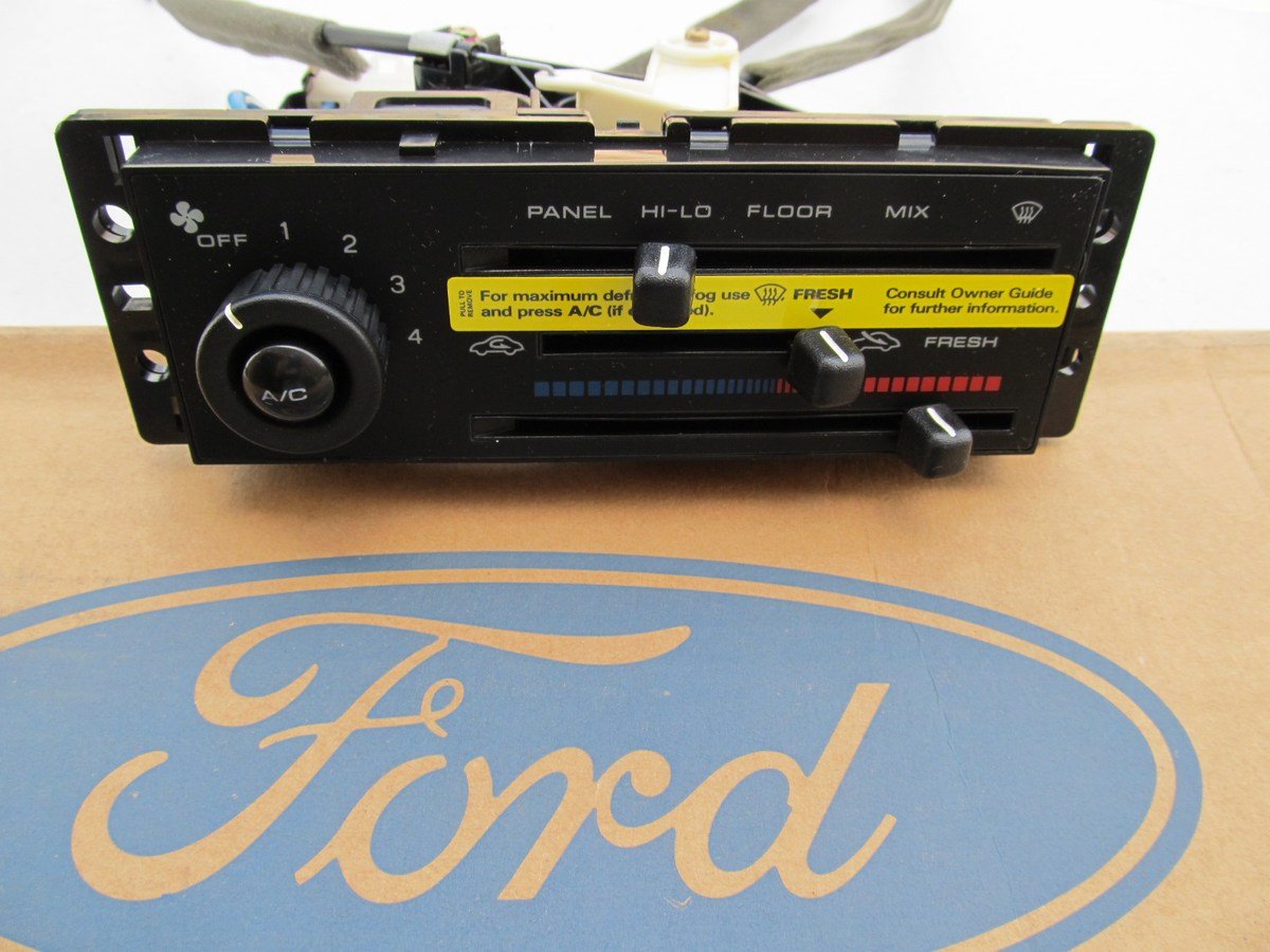 NEW - OEM Ford E92Z-19980-A HVAC A/C Heater Control Switch Panel 1989-92 Probe