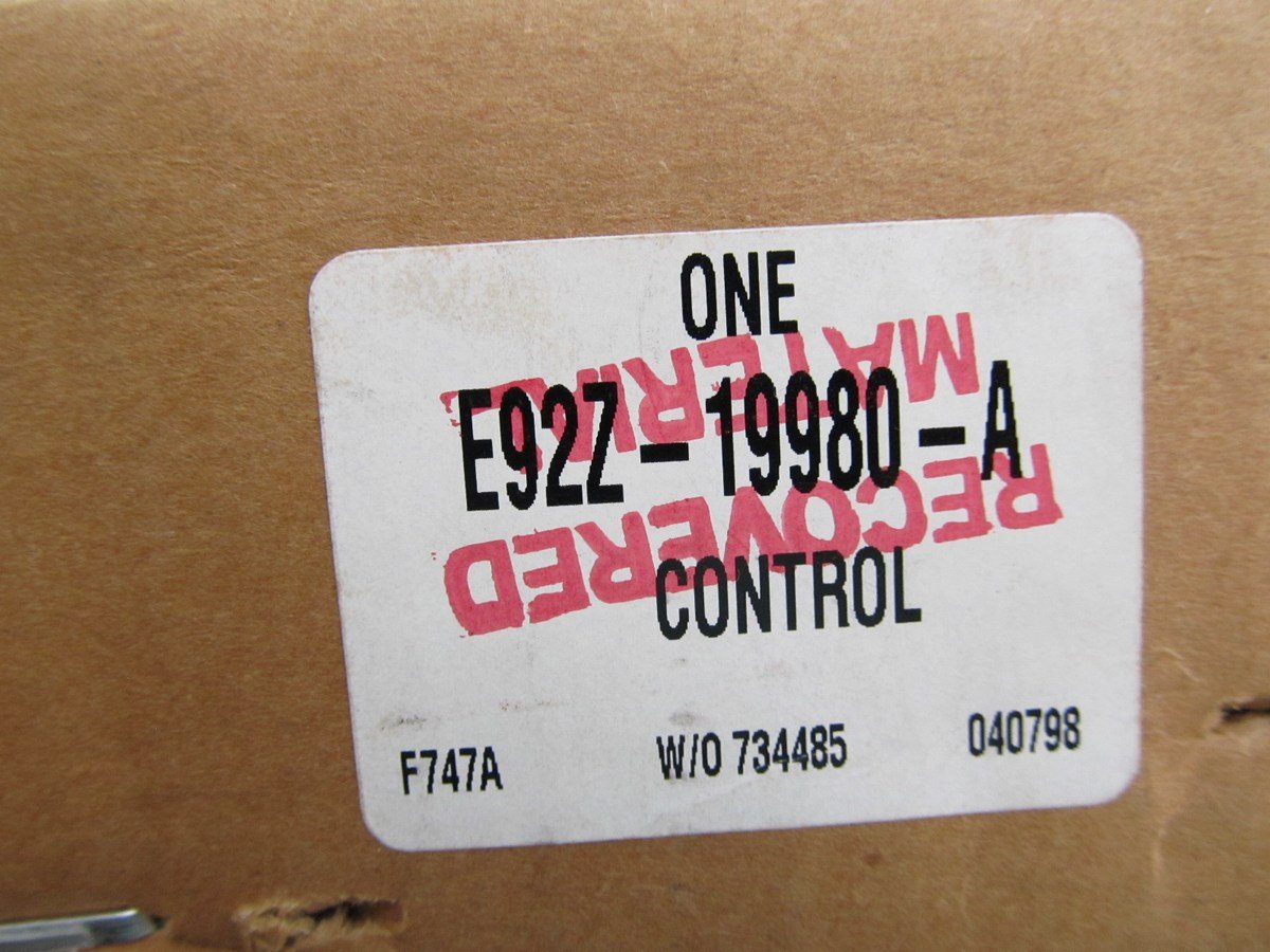 NEW - OEM Ford E92Z-19980-A HVAC A/C Heater Control Switch Panel 1989-92 Probe