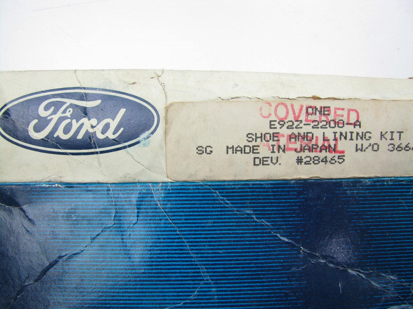 NEW GENUINE OEM Ford E92Z-2200-A Rear Disc Brake Pads