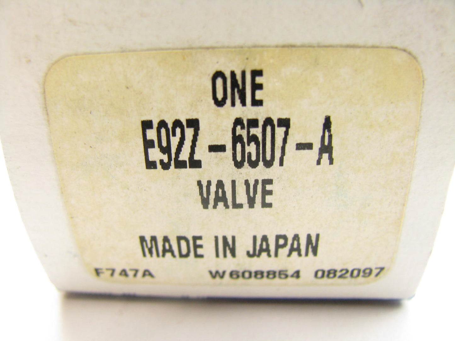 NEW - OEM Ford E92Z-6507-A Engine Intake Valve 1989-1992 Probe 2.2L