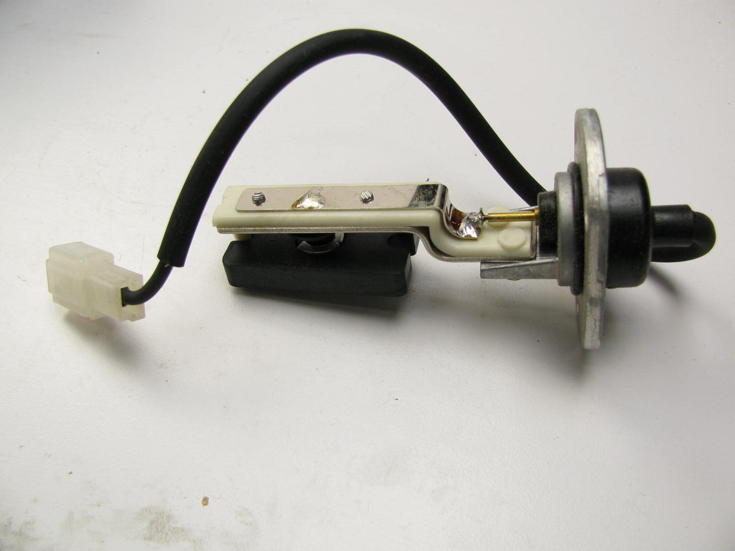 NEW - OEM Ford E92Z-6C624-A Low Oil Level Sensor Assembly 1989-1992 Probe 2.2L