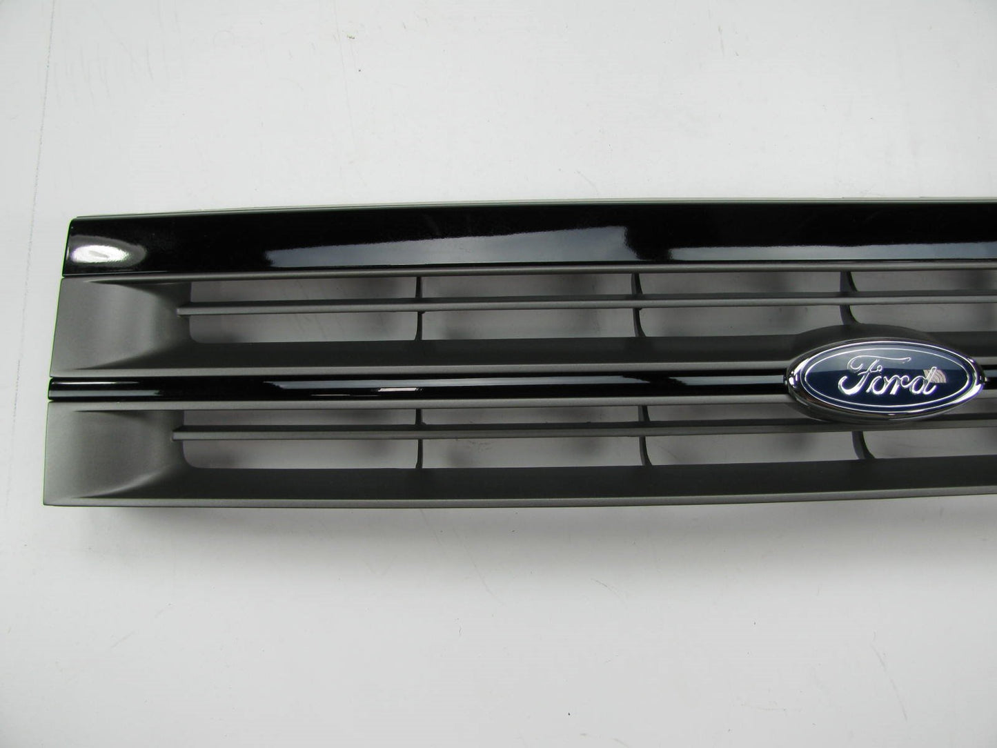 NEW GENUINE OEM Ford E93Z-8200-B Front Grille - 1988-1991 Ford Tempo