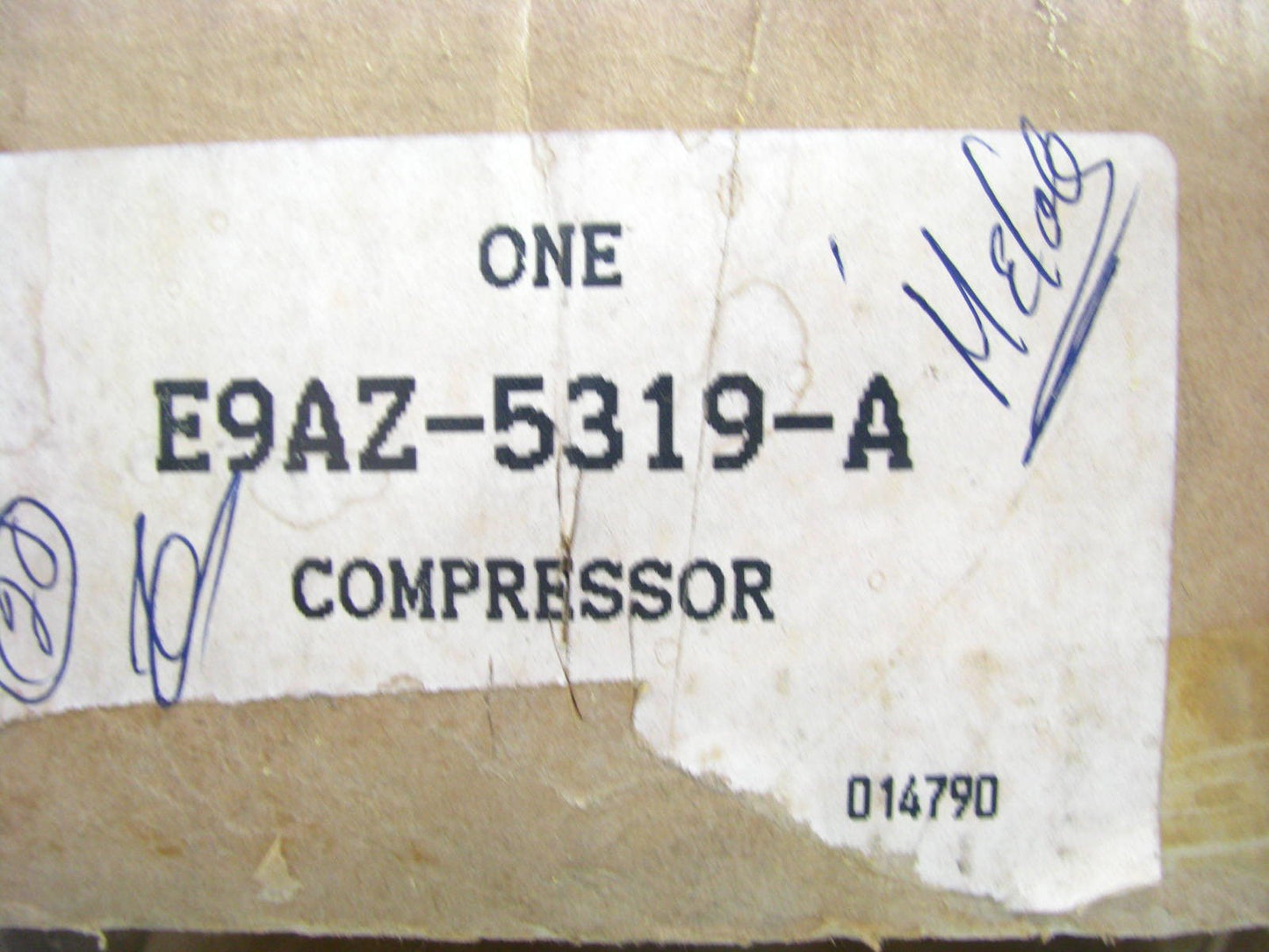 NEW GENUINE OEM Ford E9AZ-5319-A  Air Ride Suspension Air Compressor