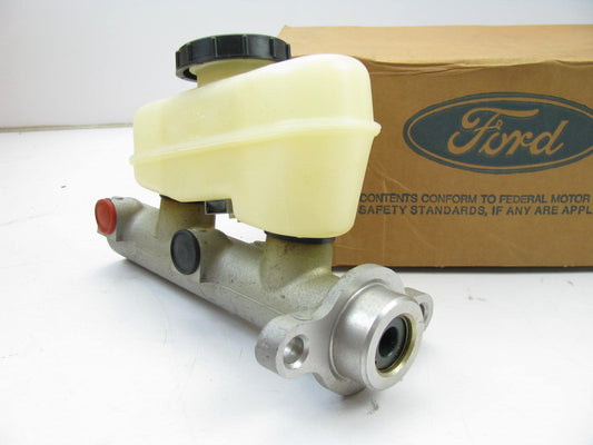 NEW OEM Ford E9DZ-2140-A Brake Master Cylinder (w/o ABS) - 1989-90 Taurus, Sable