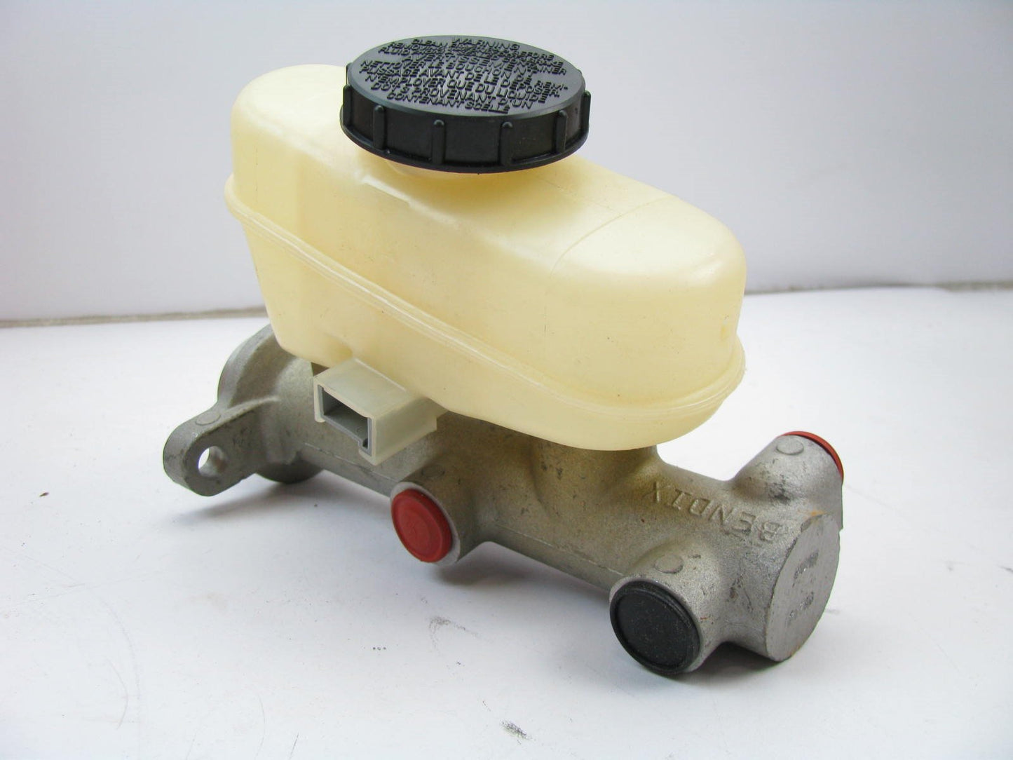 NEW OEM Ford E9DZ-2140-A Brake Master Cylinder (w/o ABS) - 1989-90 Taurus, Sable
