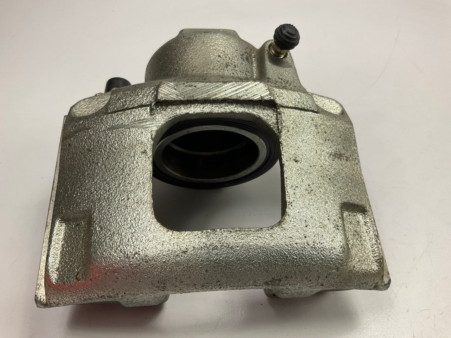 NOS - OEM Ford E9DZ-2B121-B Front Left Disc Brake Caliper