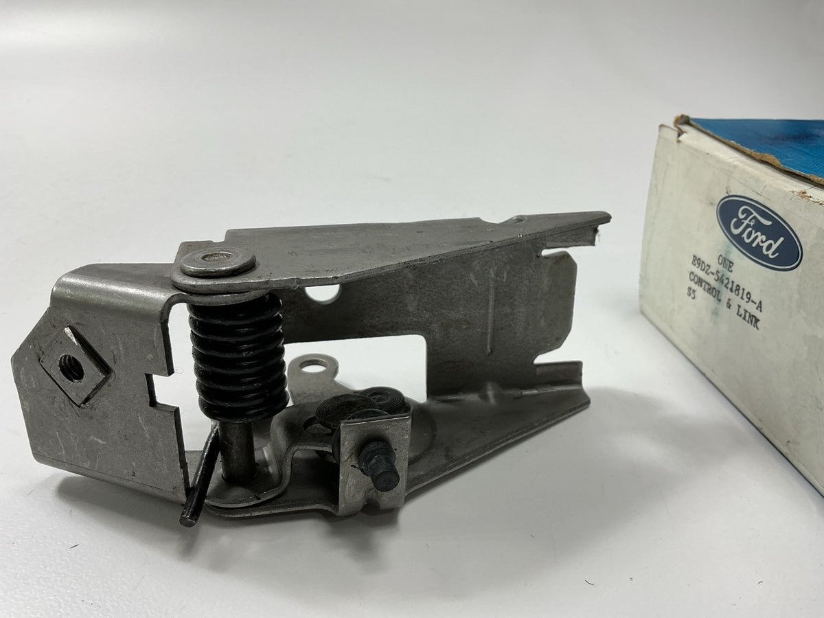 NEW - OEM Ford E9DZ-5421819-A Front Left Door Latch Control 1989-1991 Taurus