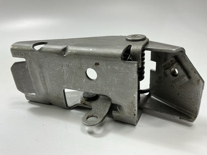 NEW - OEM Ford E9DZ-5421819-A Front Left Door Latch Control 1989-1991 Taurus