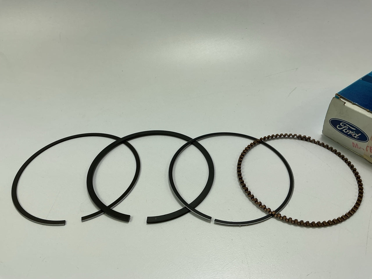 NEW - OEM Ford E9DZ-6148-C RH Single Piston Rings .020'' 89-95 Taurus SHO 3.0L-V6