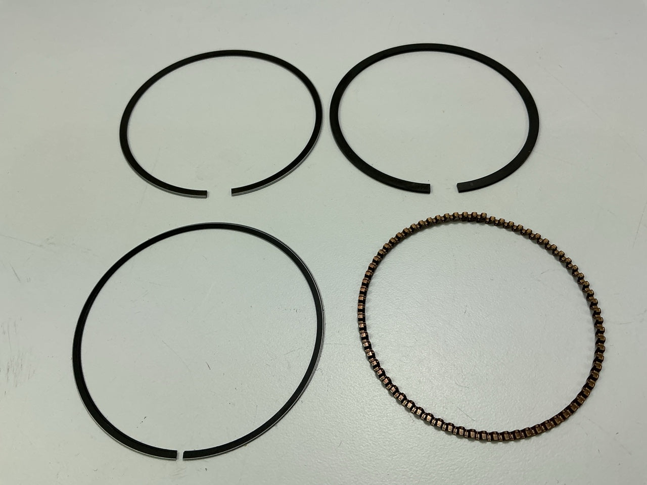 NEW - OEM Ford E9DZ-6148-C RH Single Piston Rings .020'' 89-95 Taurus SHO 3.0L-V6