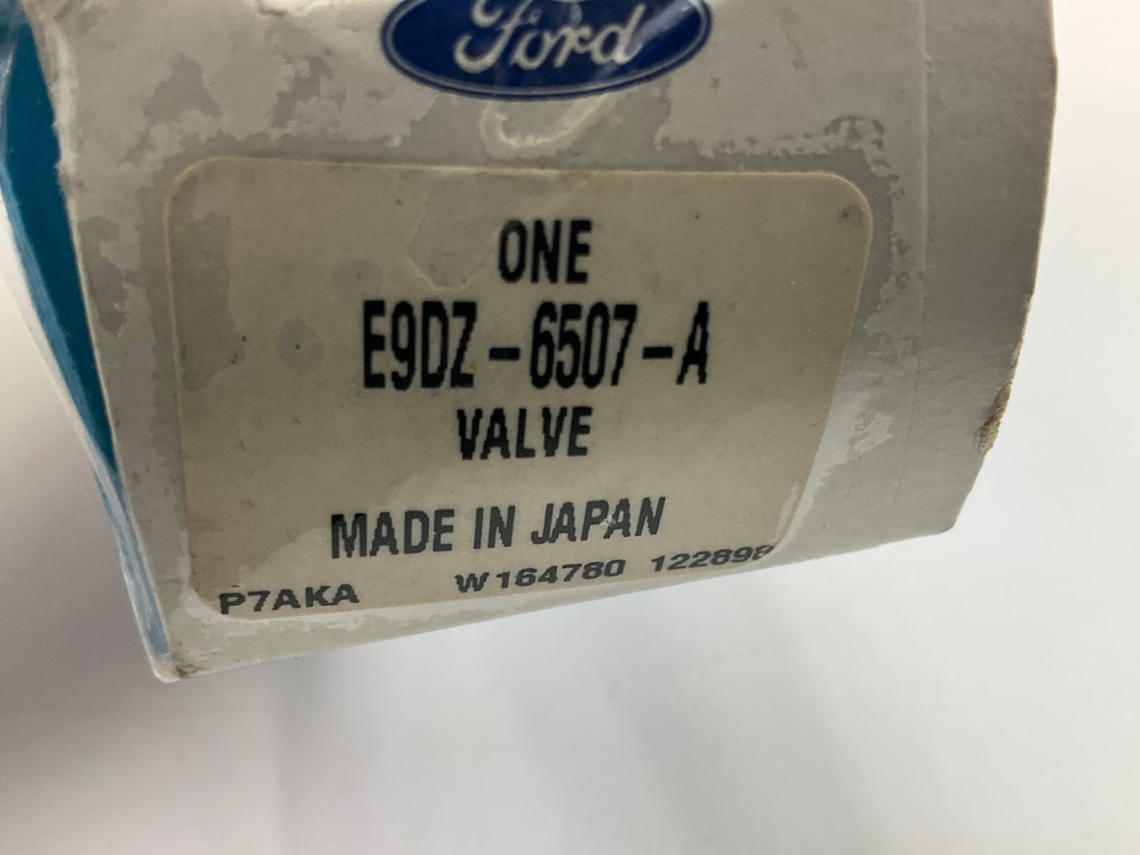 NEW - OEM Ford E9DZ-6507-A Engine Intake Valve 1989-1995 Taurus SHO 3.0L 3.2L