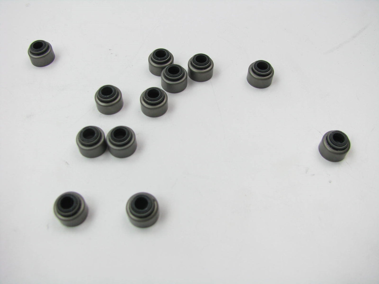 (12) Engine Valve Stem Oil Seals EXHAUST  1989-1995 Ford Taurus SHO DOHC V6