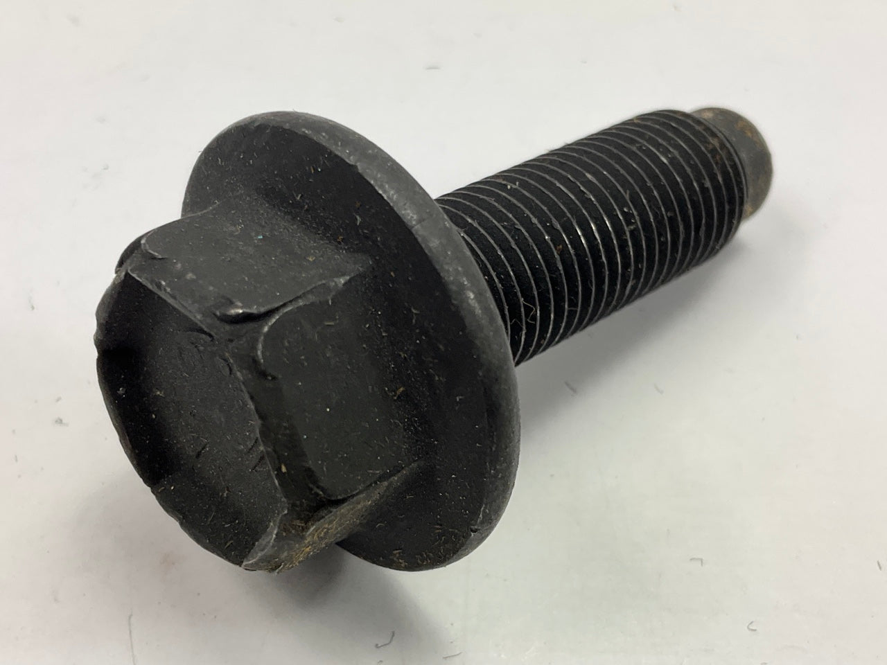 NEW - OEM Ford E9DZ-6A340-B Engine Crankshaft Pulley Bolt 1989-1995 3.8L-V6