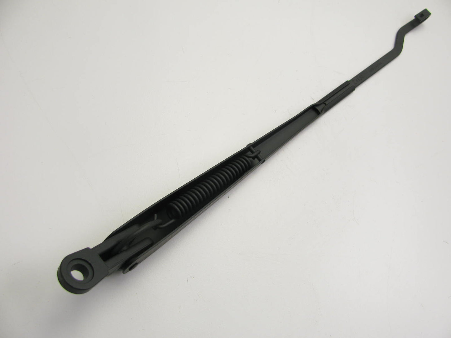 NEW - OEM GENUINE Ford E9GY-17526-A Windshield Wiper Arm 1987-89 Mercury Tracer