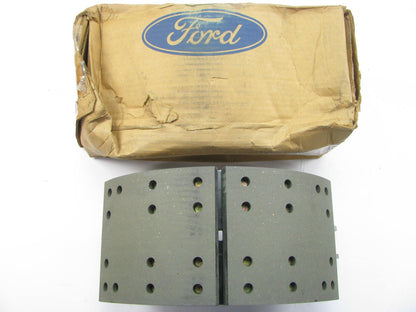 (1) NEW GENUINE OEM Ford E9HZ-2218-B HEAVY TRUCK Brake Shoe  16-1/2 X 7'' Brakes