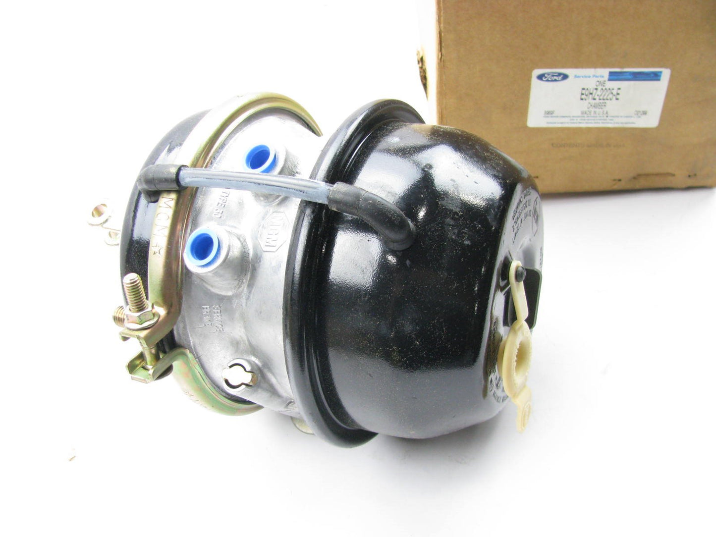 NEW OEM 1989-UP Ford Medium Heavy Truck Air Brake Chamber E9HZ-2225-E