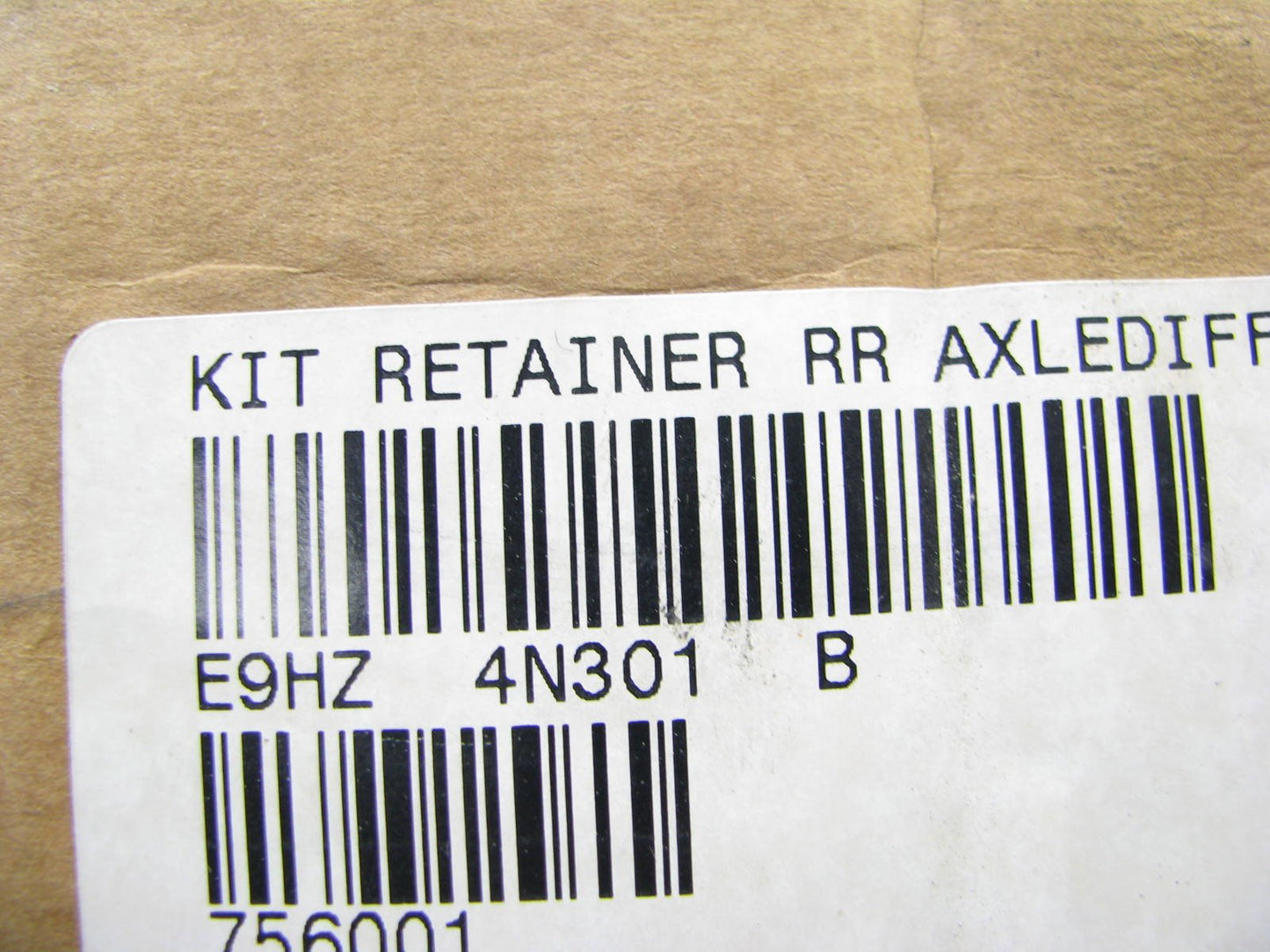 NOS OEM Ford Heavy Medium Truck E9HZ-4N301-B Rear Axle Retainer Kit