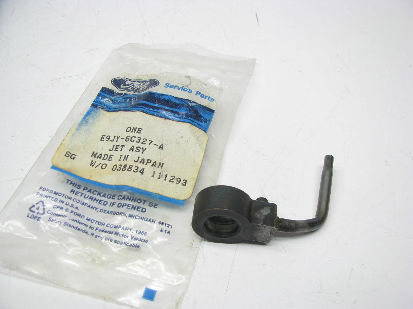 NEW - OEM Ford E9JY-6C327-A Engine Cylinder Block Oil Jet 1988-2003 1.6L-L4