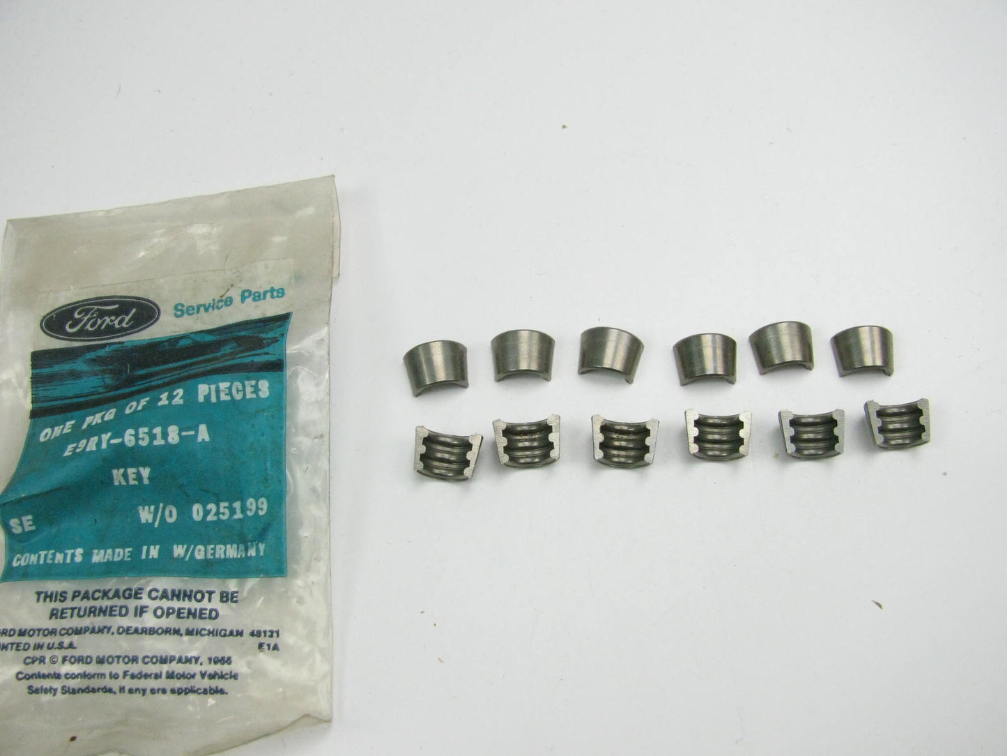 (12) NEW - OEM Ford E9RY-6518-A Engine Valve Spring Retainer Keeper