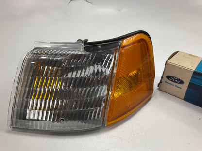 NOS - OEM Ford E9SZ-13201-A Front Left Parking Light Lamp 1989-1995 Thunderbird