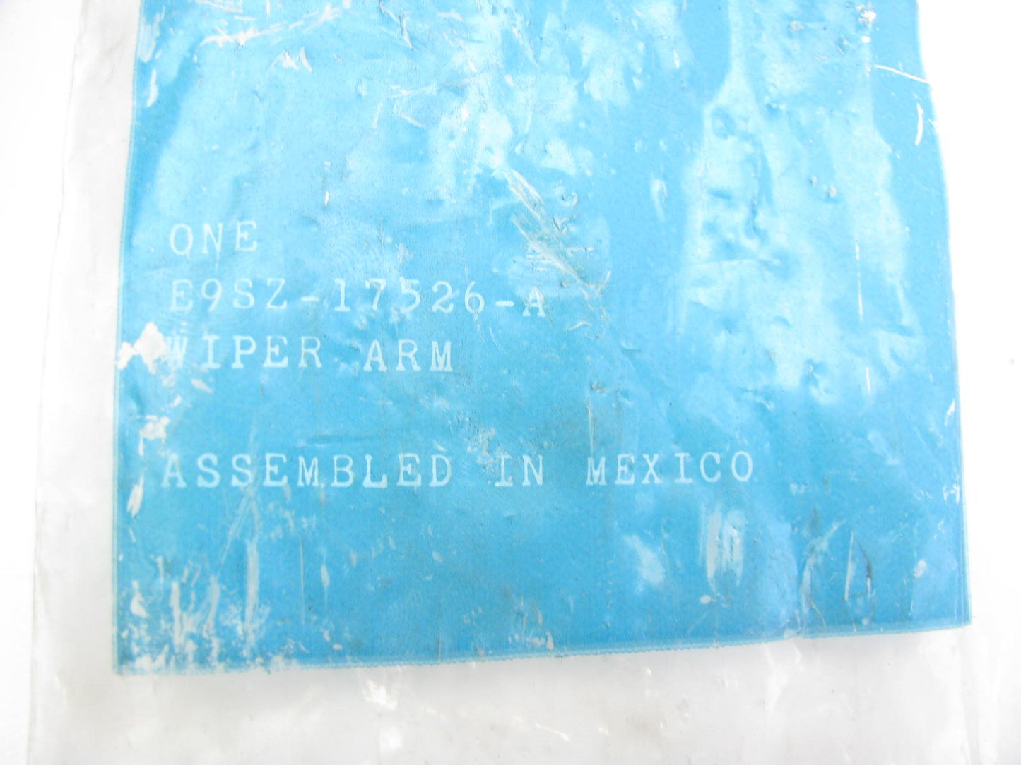 NEW GENUINE Right Passengers Side OEM Ford E9SZ-17526-A Windshield Wiper Arm